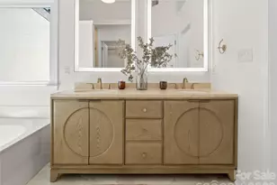 2020 Sablewood Dr, Charlotte, NC 28205 - Photo 25