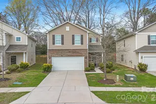 7019 Thornrose Dr, Charlotte, NC 28210 - Photo 1