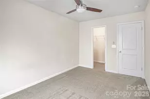 7019 Thornrose Dr, Charlotte, NC 28210 - Photo 13