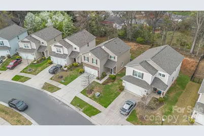 7019 Thornrose Drive, Charlotte, NC 28210 - Photo 19