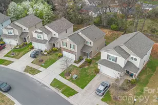 7019 Thornrose Dr, Charlotte, NC 28210 - Photo 19