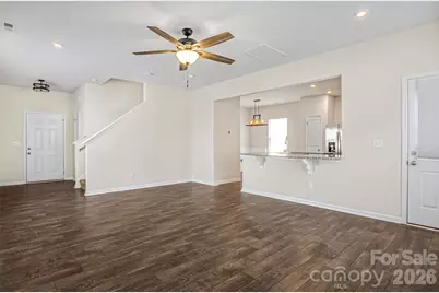 7019 Thornrose Drive, Charlotte, NC 28210 - Photo 9