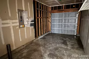 1318 Nadies Ct, Charlotte, NC 28214 - Photo 15