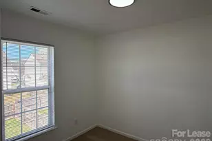 1318 Nadies Ct, Charlotte, NC 28214 - Photo 7