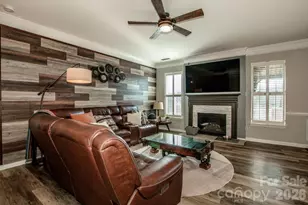 2416 Chinkapin Ct, Gastonia, NC 28054 - Photo 17