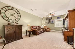 15523 Lake Ridge Rd, Charlotte, NC 28278 - Photo 23