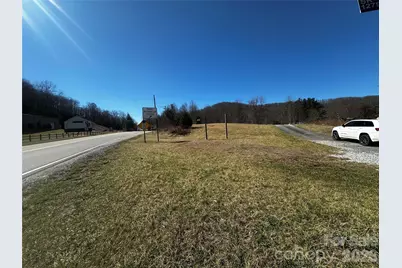 400 Old Dale Road, Spruce Pine, NC 28777 - Photo 17