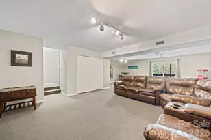 350 21st Ave Dr NW, Hickory, NC 28601 - Photo 25