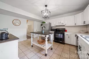 350 21st Ave Dr NW, Hickory, NC 28601 - Photo 11