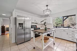 350 21st Ave Dr NW, Hickory, NC 28601 - Photo 3