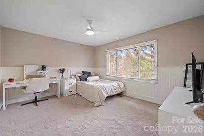 350 21st Avenue Drive NW, Hickory, NC 28601 - Photo 23