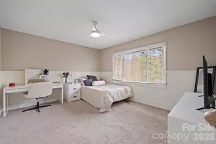 350 21st Ave Dr NW, Hickory, NC 28601 - Photo 23