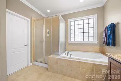 14604 Brannock Hills Drive, Charlotte, NC 28278 - Photo 17