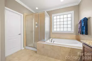 14604 Brannock Hills Dr, Charlotte, NC 28278 - Photo 17