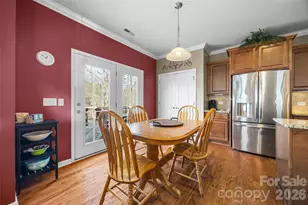 14604 Brannock Hills Dr, Charlotte, NC 28278 - Photo 9