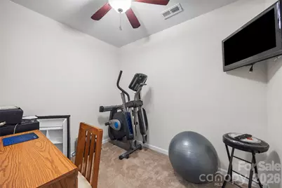 14604 Brannock Hills Drive, Charlotte, NC 28278 - Photo 25