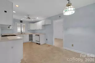 1202 Midwood Dr, Monroe, NC 28112 - Photo 9