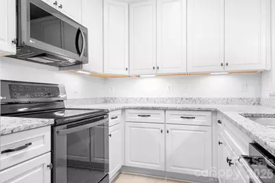 714 Northeast Drive #52, Davidson, NC 28036 - Photo 5