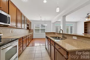 114 Inlet Point Dr, Tega Cay, SC 29708 - Photo 11