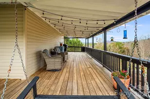 217 Sandy Creek Ct, Hendersonville, NC 28792 - Photo 5