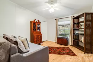 217 Sandy Creek Ct, Hendersonville, NC 28792 - Photo 23