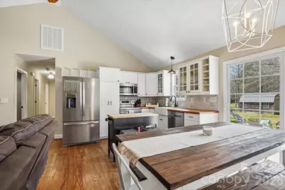 665 Edwards Road, Fort Lawn, SC 29714 - Photo 9