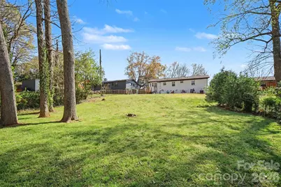 3945 Winfield Drive, Charlotte, NC 28205 - Photo 21