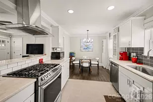 3945 Winfield Dr, Charlotte, NC 28205 - Photo 9