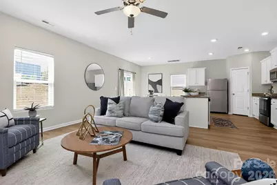 3124 Wynn Way, Charlotte, NC 28215 - Photo 5