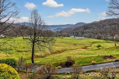120 Mountain Mist Lane, Waynesville, NC 28785 - Photo 5