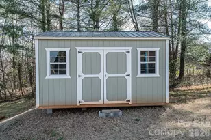 1203 Hillsboro Ct, Lenoir, NC 28645 - Photo 35