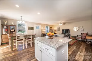 1203 Hillsboro Ct, Lenoir, NC 28645 - Photo 19