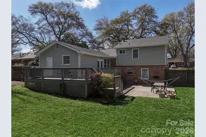 1823 Emerywood Drive, Charlotte, NC 28210 - Photo 7