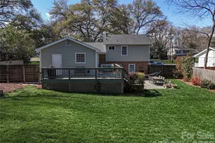 1823 Emerywood Dr, Charlotte, NC 28210 - Photo 5