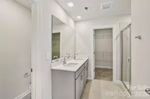 422 Luna Ln, Shelby, NC 28152 - Photo 5