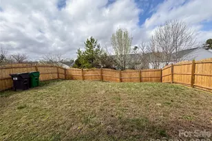 5730 Natick Dr, Charlotte, NC 28214 - Photo 19