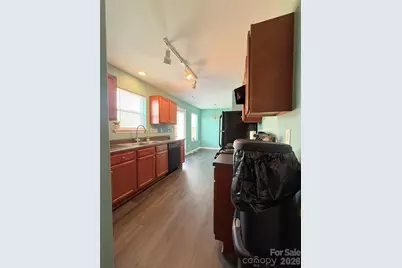 5730 Natick Drive, Charlotte, NC 28214 - Photo 3