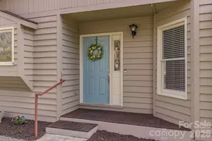 4 Hedgerose Ct, Asheville, NC 28805 - Photo 3