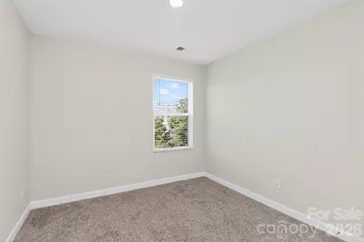 3718 Memorial Parkway, Charlotte, NC 28217 - Photo 17