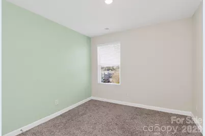 3718 Memorial Parkway, Charlotte, NC 28217 - Photo 15