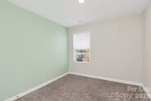 3718 Memorial Pkwy, Charlotte, NC 28217 - Photo 15