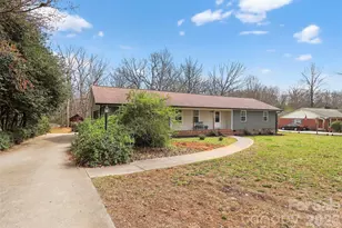 1103 White Oaks Cir, Monroe, NC 28112 - Photo 3