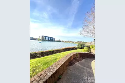 9039 J M Keynes Drive, Charlotte, NC 28262 - Photo 7