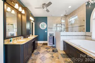 8320 Catawba Cove Dr, Belmont, NC 28012 - Photo 17