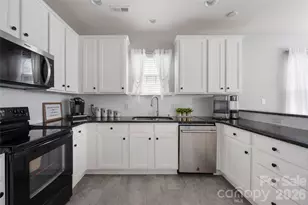 17909 Caldwell Track Dr, Cornelius, NC 28031 - Photo 13