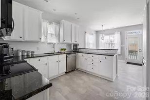 17909 Caldwell Track Dr, Cornelius, NC 28031 - Photo 11