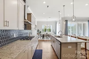 4131 Merkland Ln, Charlotte, NC 28226 - Photo 5