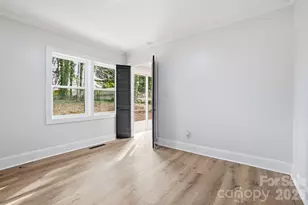 308 Rankin Ave, Lowell, NC 28098 - Photo 27