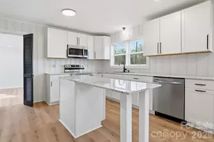 308 Rankin Ave, Lowell, NC 28098 - Photo 9