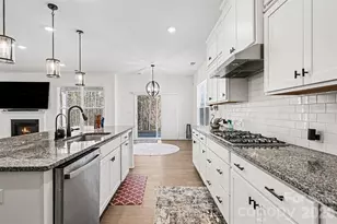 7116 Glenroe Dr, Huntersville, NC 28078 - Photo 9